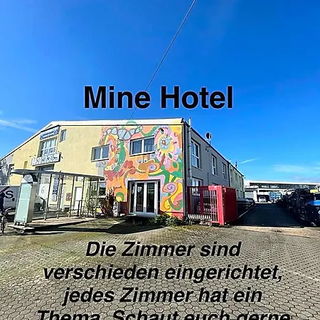 Hotel Mine *